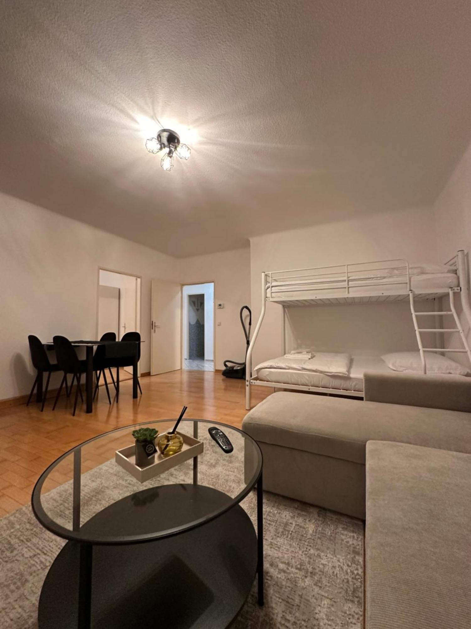 Enkplatz 2 Apartament *